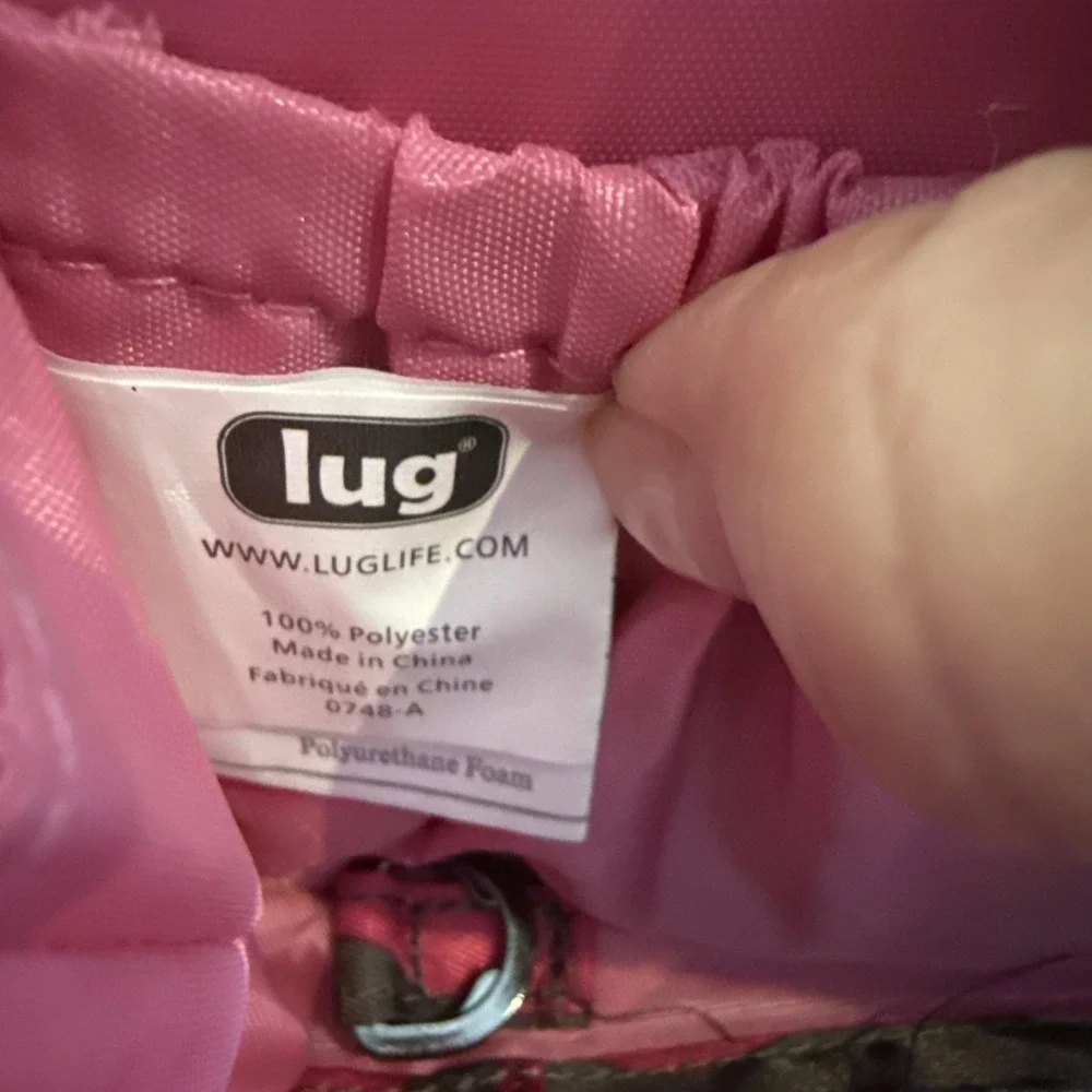 Lug Kick Flip Convertible Crossbody Wallet Pink Camo RFID Protection